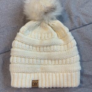 D&Y Kids Cream Knit Beanie with Pom-Pom